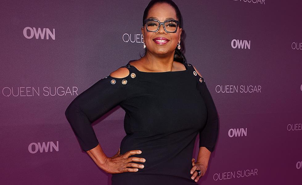 Oprah Winfrey showcases svelte figure,